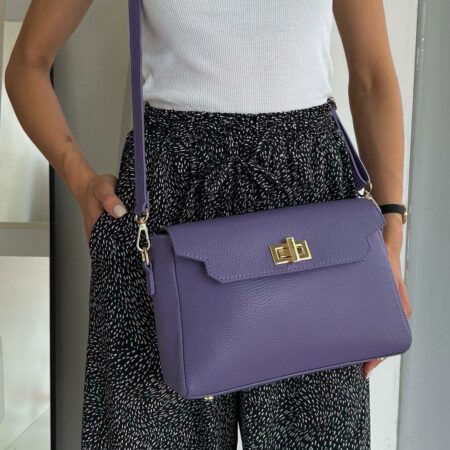 Изображение WhatsApp 2024-05-17 в 23.11.35_ea6dce48 Компактная удобная сумка